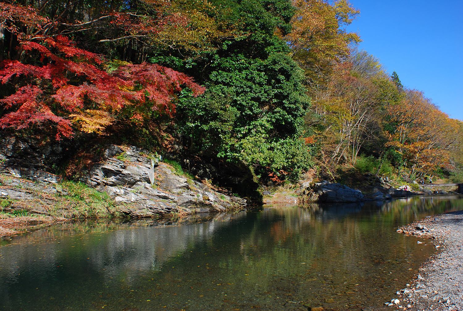 奥武蔵　嵐山渓谷　低山　ハイキング　秋　紅葉　絶景　写真＝佐々木亨　Photo by Toru Sasaki